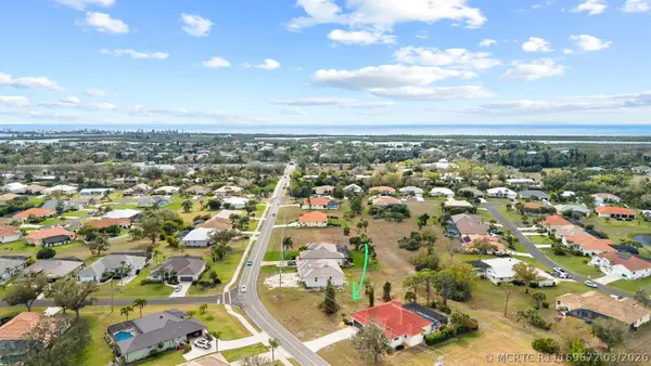 4270 Cape Haze Dr Drive, Placida, FL 33946