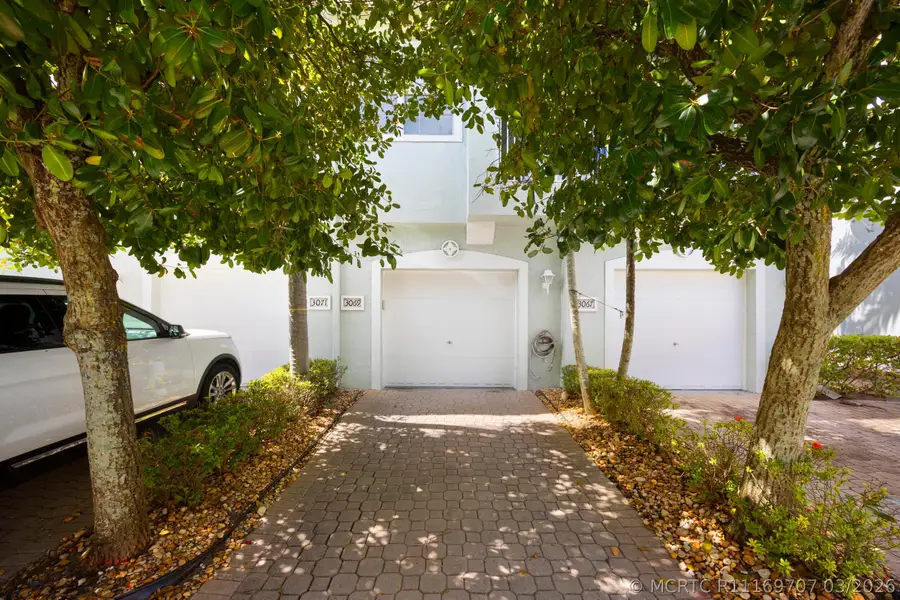 3069 Laurel Ridge Circle, Riviera Beach, FL 33404 - #3