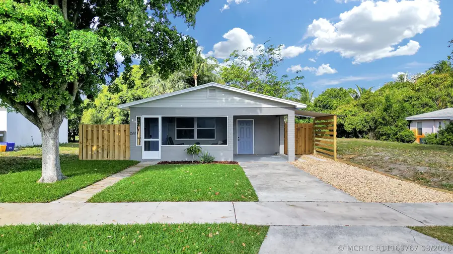 240 NW 9th Avenue, Delray Beach, FL 33444 - #2