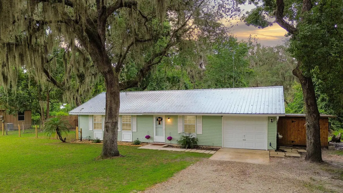 112 River Road Dr, Palatka, FL 32177 - #1