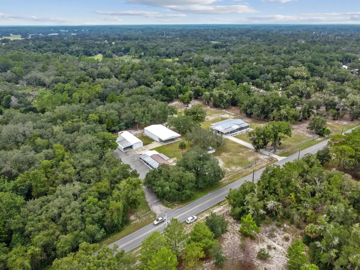 135 Lake Como Dr, Pomona Park, FL 32181 - #1