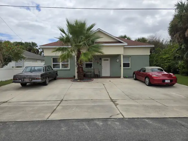 319 N 3rd Street, Flagler Beach, FL 32136