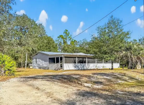 142 Garcia St, Interlachen, FL 32148