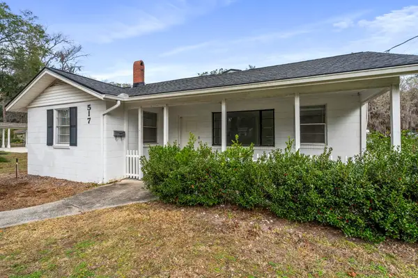 517 Clinton Dr, Orange Park, FL 32073