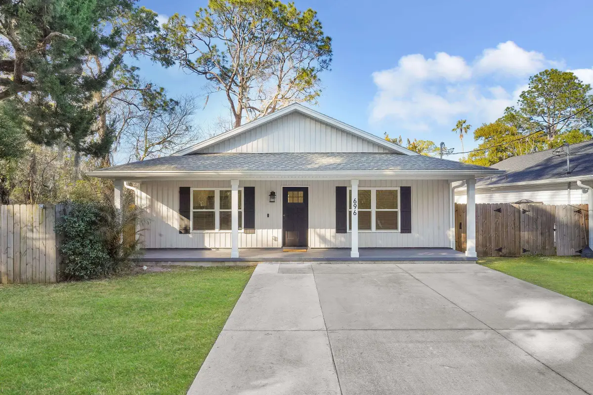 696 Oakland Ave, Saint Augustine, FL 32084 - #1