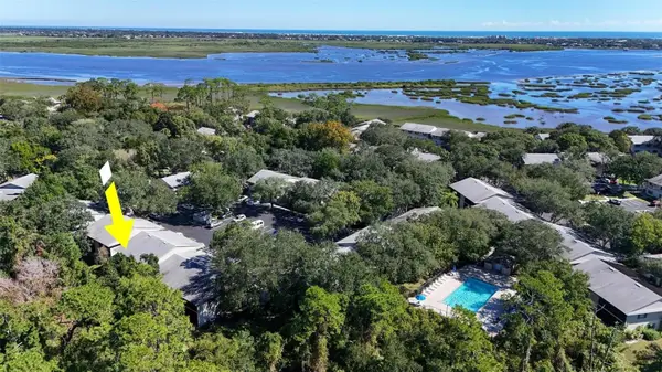 32 Navarra Ct, ST AUGUSTINE SHORES, FL 32086