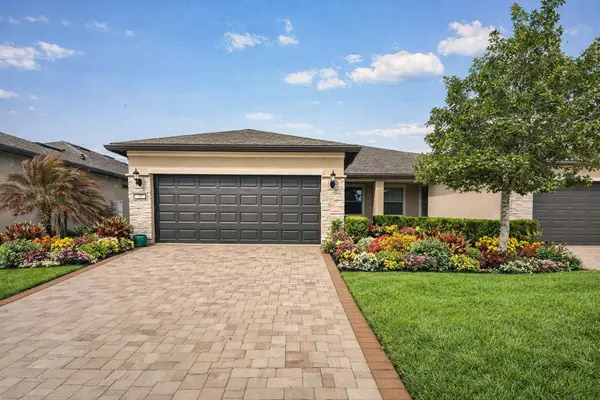 28 Rock Spring Loop, St Augustine, FL 32095