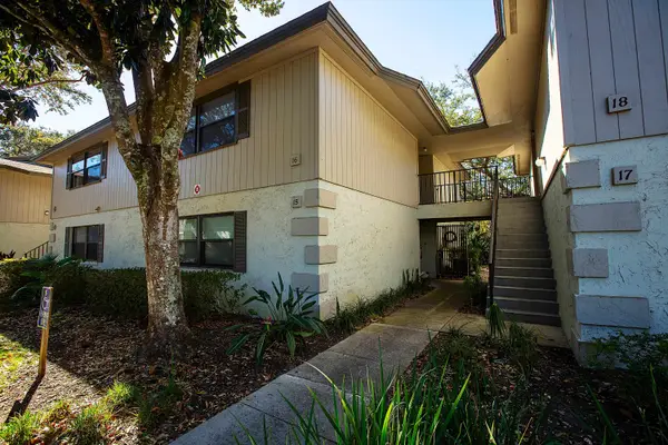 16 Catalonia Ct, St Augustine, FL 32086