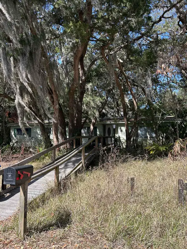 1340 Corunna St, St Augustine, FL 32080