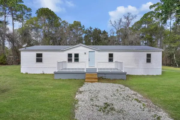 1412 Century Cir, St Augustine, FL 32084