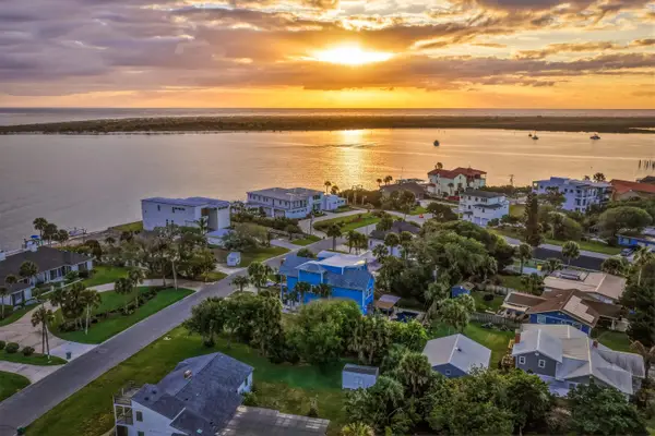 172 Inlet Dr, St Augustine, FL 32080