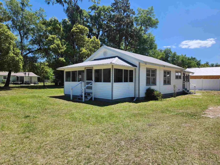 1505 Thomas St, Green Cove Springs, FL 32043 - #3