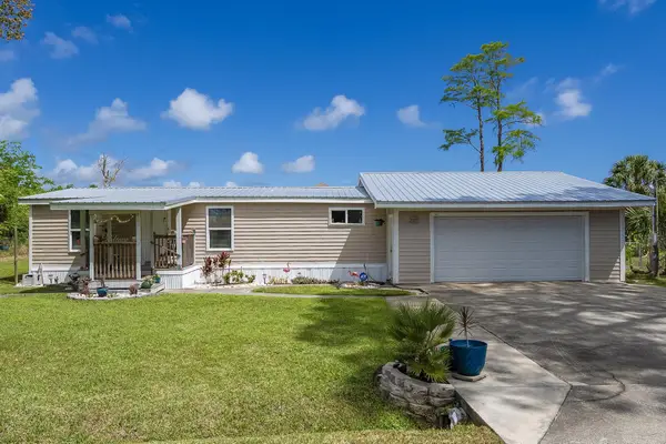 482 Ravenswood Dr, St Augustine, FL 32084