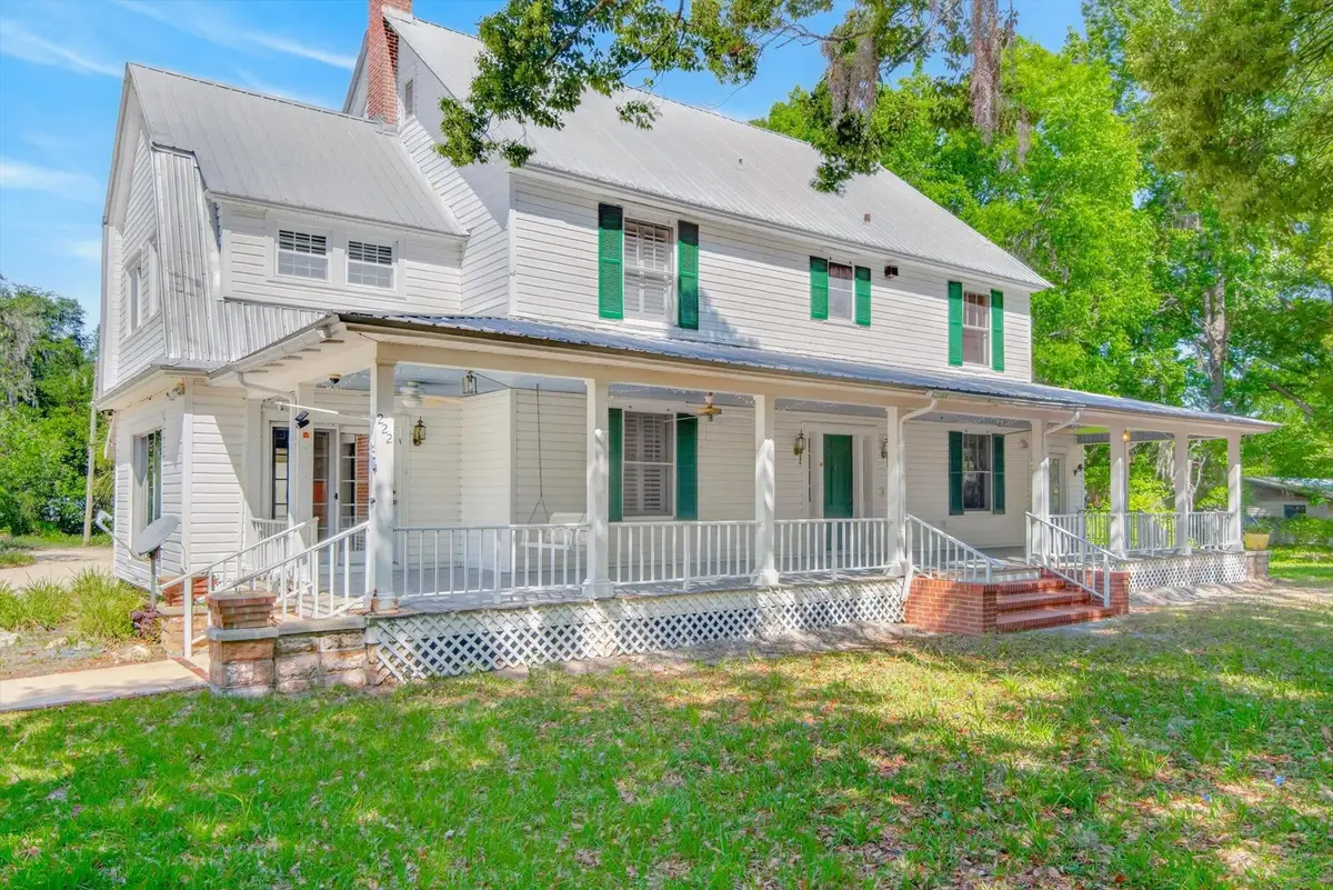 222 Holden Rd, Palatka, FL 32177 - #1