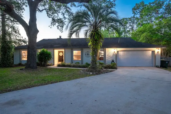 5351 Gathering Oaks Ct, Jacksonville, FL 32258