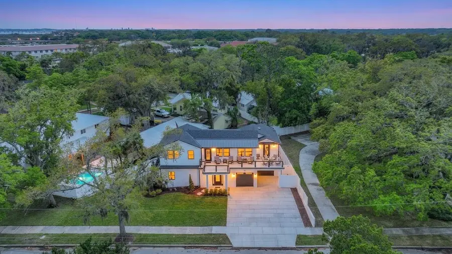 39 E Park Ave, Saint Augustine, FL 32084 - #2