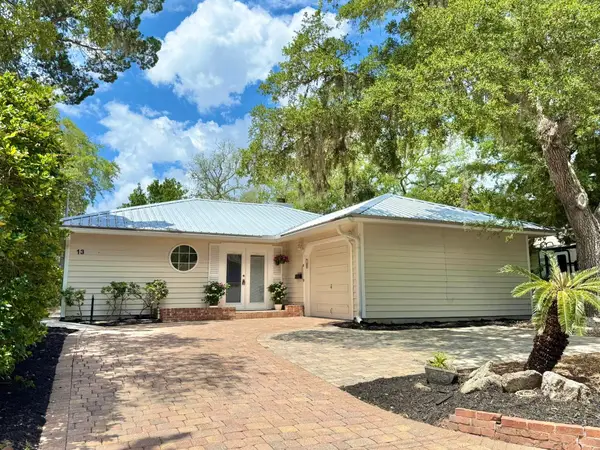 13 Lockhart Ln, St Augustine, FL 32080