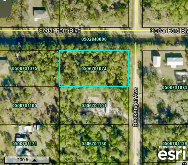 10405 Beckenger Ave, St Augustine, FL 32145