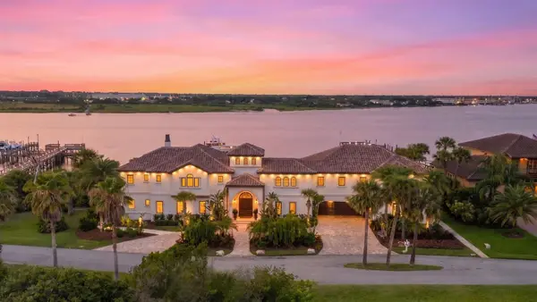 178 Pelican Reef Dr, St Augustine, FL 32080