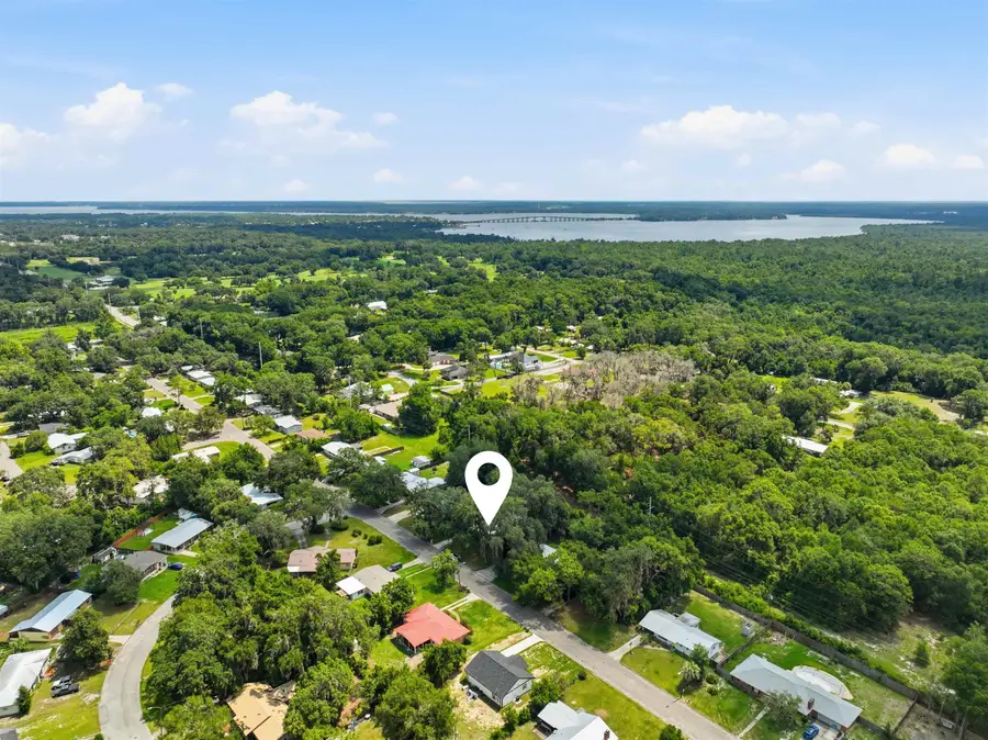 135 Crestwood Ave, Palatka, FL 32177 - #2