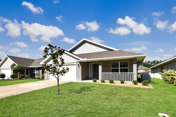 14 Rivertown Rd, Palm Coast, FL 32137