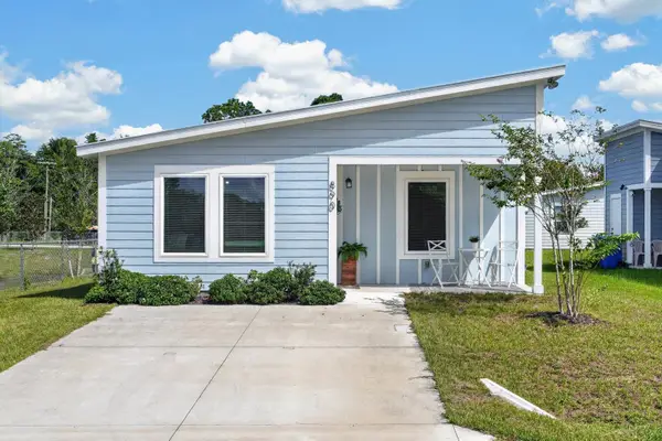 80 Mcdonald Ave, St Augustine, FL 32084