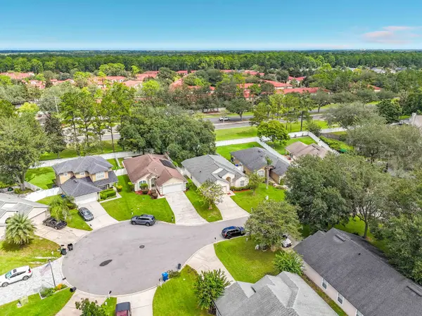 1388 Shootingstar Ln, St Johns, FL 32259