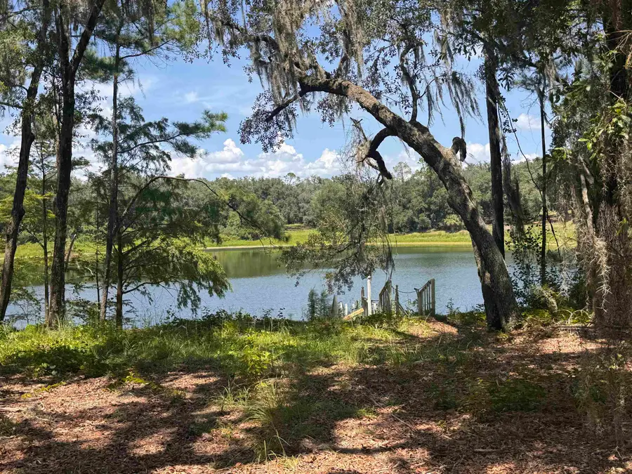 128 Sunset Ln, Interlachen, FL 32148 - #2