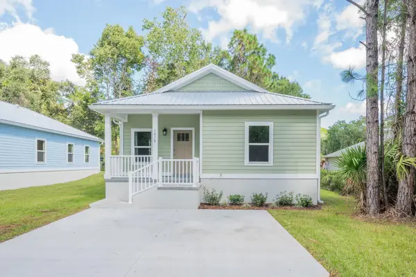 1016 W 15th St, St Augustine, FL 32084