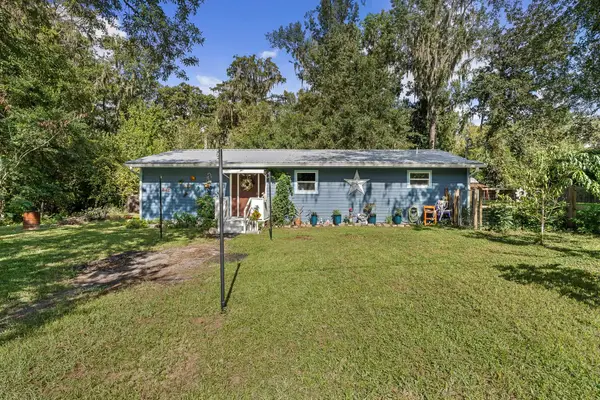 2855 County Road 13a, Elkton, FL 32033