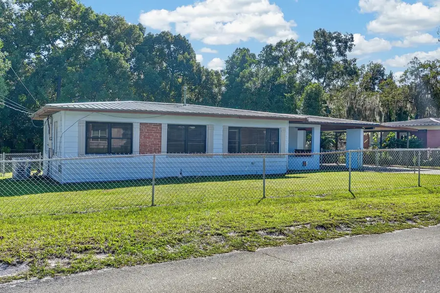 211 Fern St, Palatka, FL 32177 - #3
