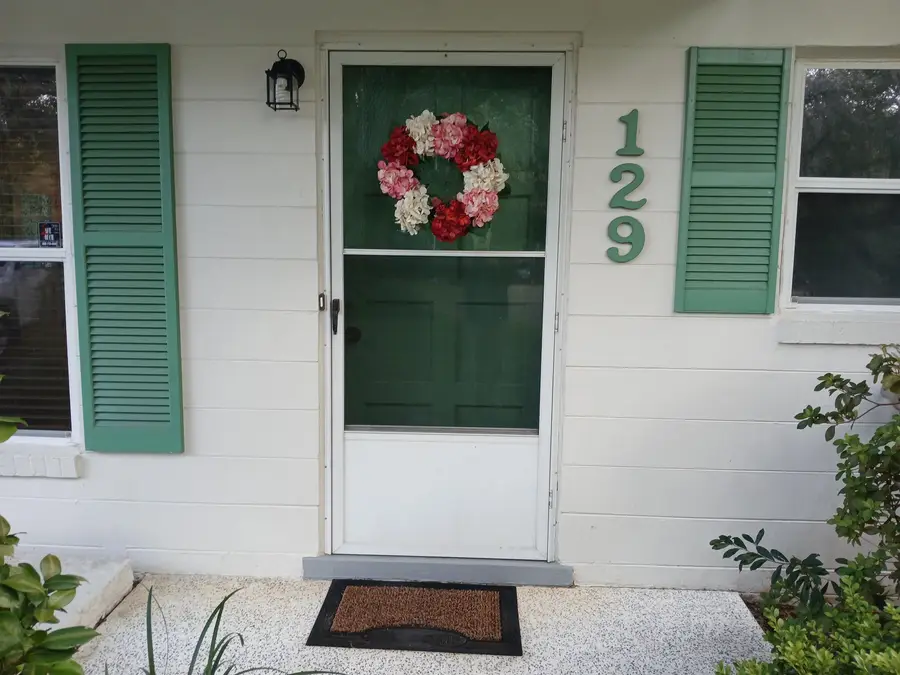 129 Crestwood Avenue, Palatka, FL 32177 - #2
