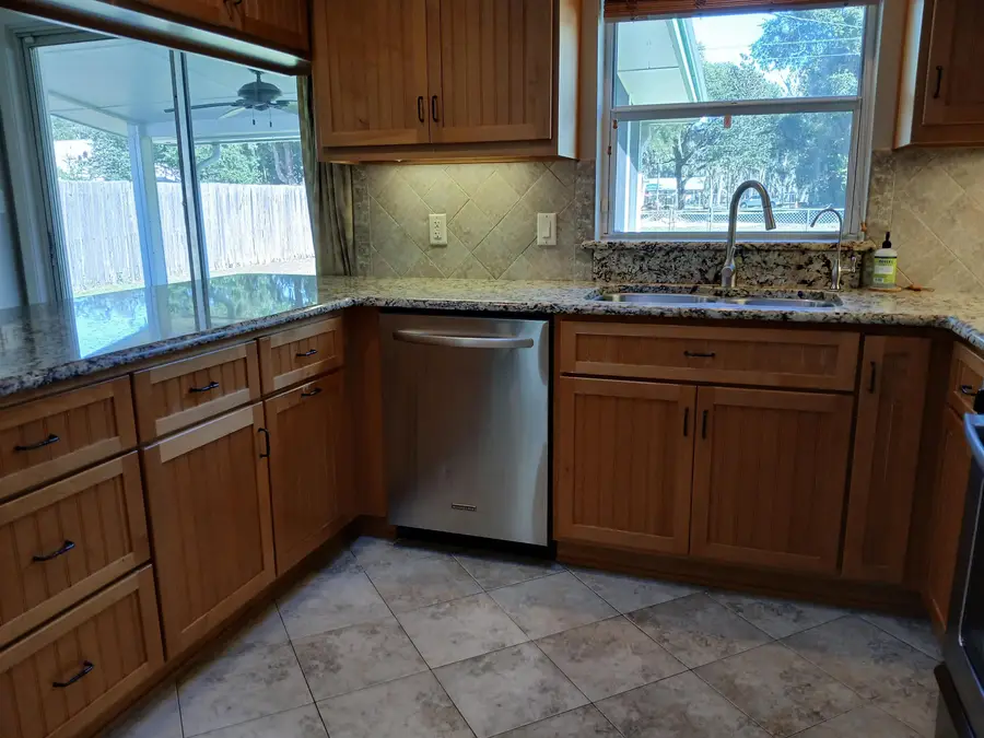 129 Crestwood Avenue, Palatka, FL 32177 - #3