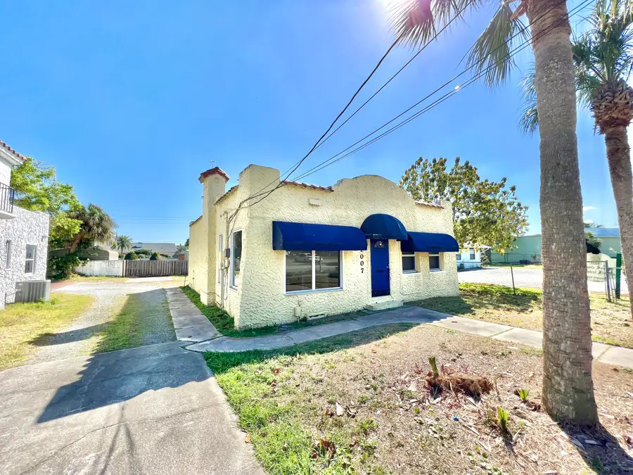 1007 S Washington Avenue, Titusville, FL 32780 - Image #2