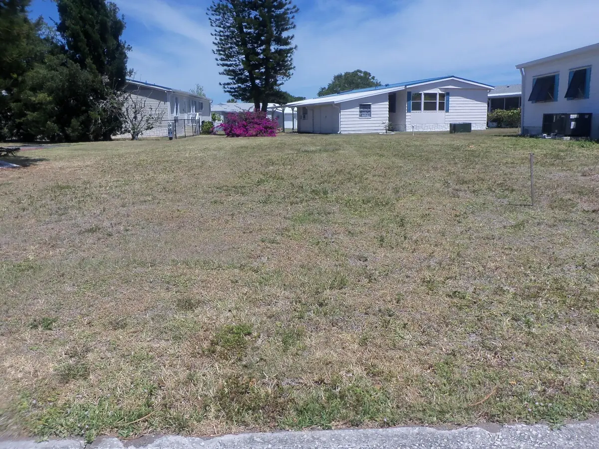 932 Oriole Circle, Barefoot Bay, FL 32976 - Image #1