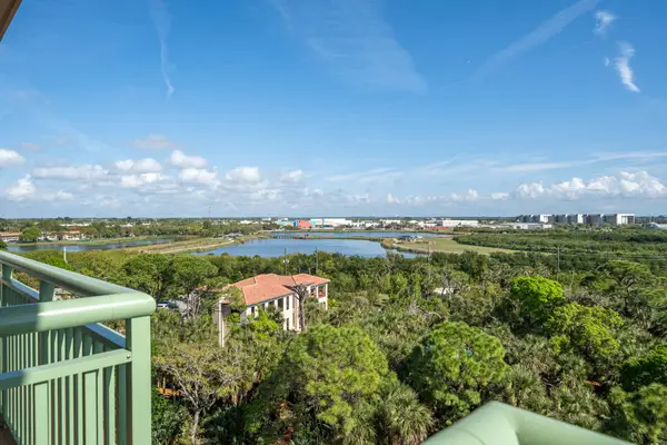 735 Pilot Lane #1004, Merritt Island, FL 32952