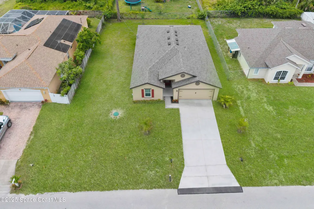 318 Hammonton Street Sw, Palm Bay, FL 32908 - #1