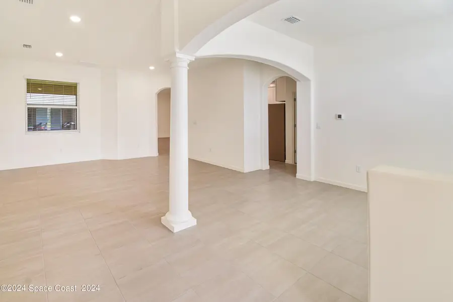 7075 Serpentine Court, Grant, FL 32949 - Image #2