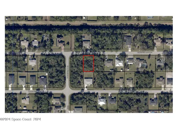 1214 Windingdale Street Se, Palm Bay, FL 32909