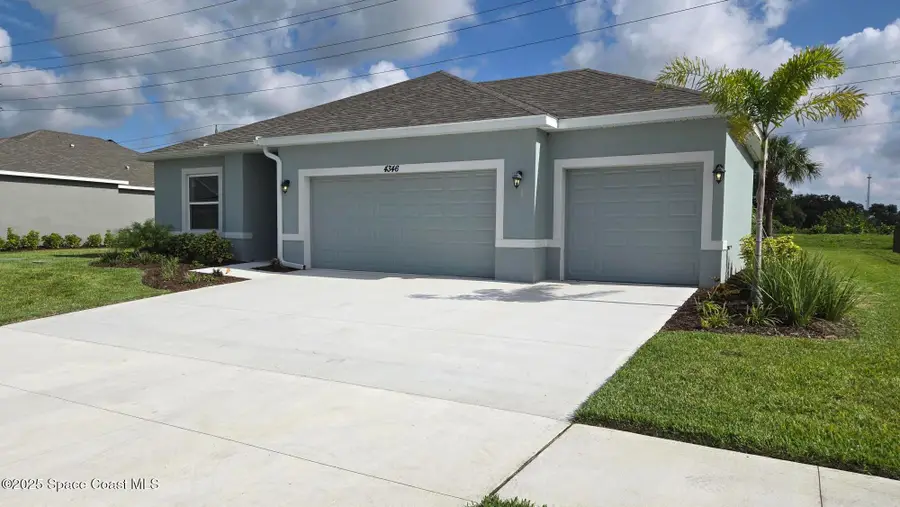 4346 Kelsey Lane, Micco, FL 32976 - Image #2
