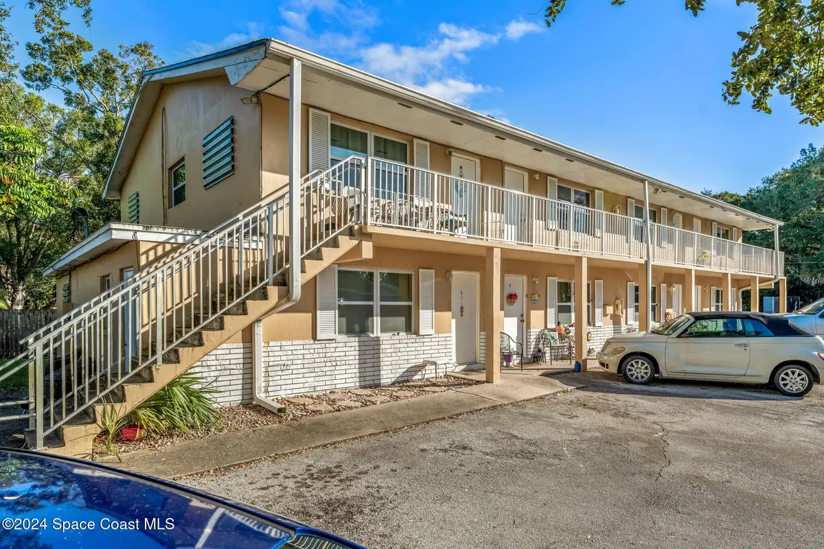 89 NW Irwin Avenue, Melbourne, FL 32904 - Image #1