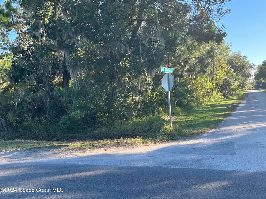 6855 Babcock Street Se, Malabar, FL 32950 - Image #3