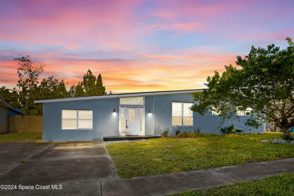 1064 Cabot Drive Ne, Palm Bay, FL 32905