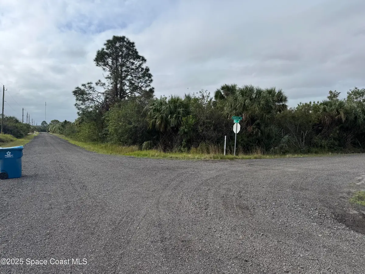 600 Yardley Street Sw, Palm Bay, FL 32908 - #1