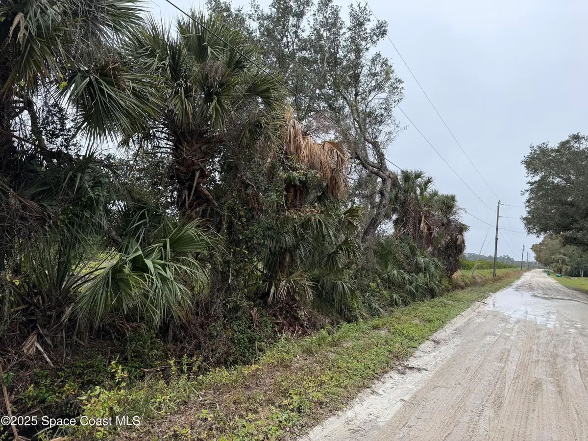 000 Mangrove Street, Mims, FL 32754 - Image #1