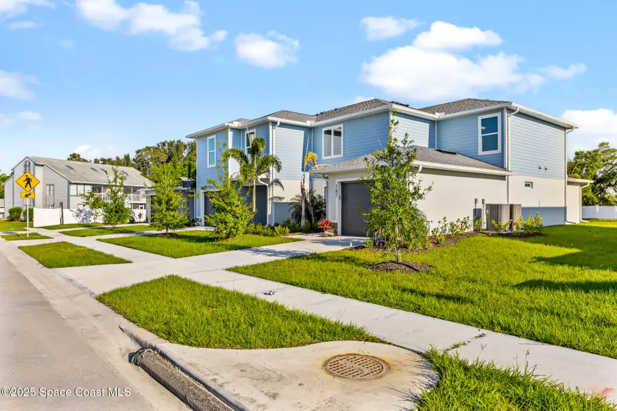 218 Hidden Woods Place, Melbourne, FL 32901 - Image #2