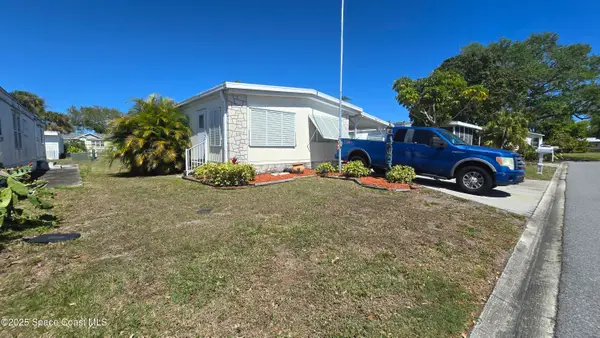 861 Pecan Circle, Barefoot Bay, FL 32976