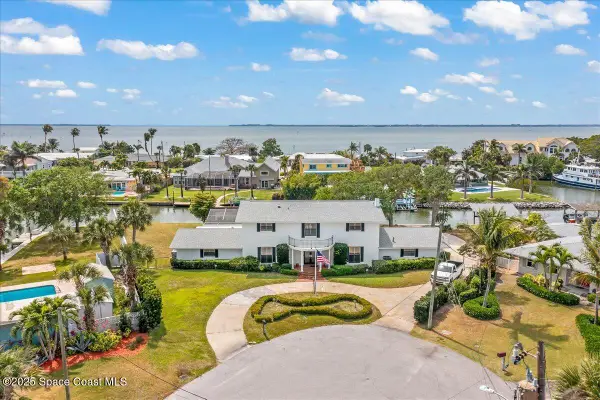 1790 Bay Shore Drive, Cocoa Beach, FL 32931