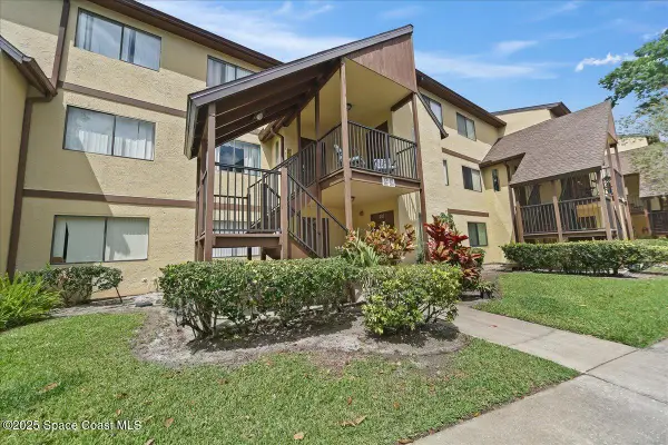 7817 Shadowood Drive #210, Melbourne, FL 32904