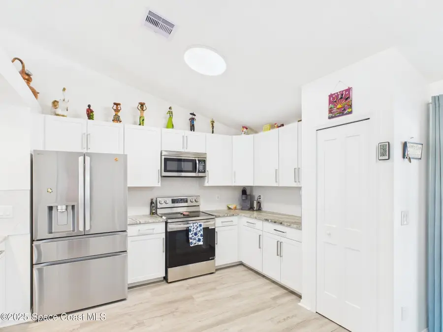 7965 105th Avenue, Vero Beach, FL 32967 - Image #3